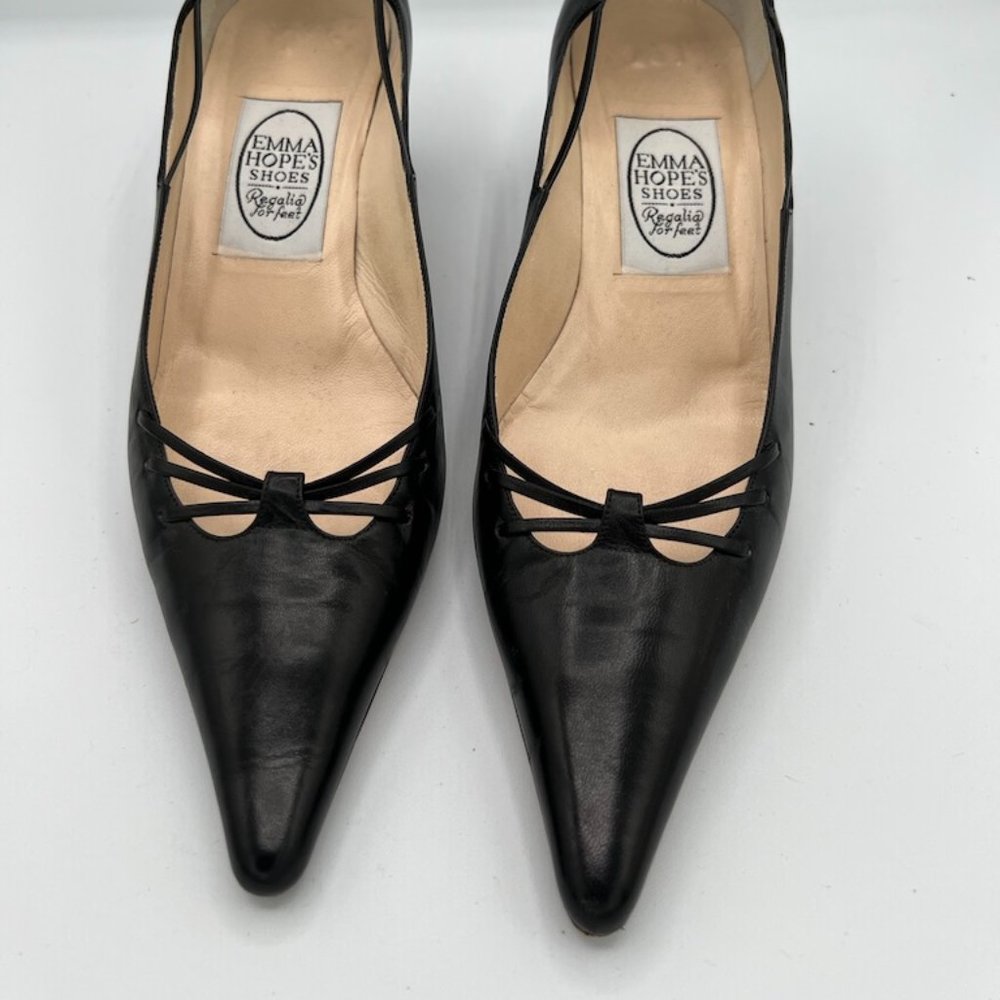 Emma Hope Black Leather Pumps with Cutout Detail size 38